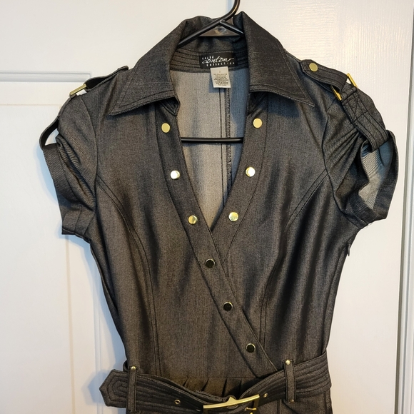 Cache Contour size 2 black faux wrap dress with gold button and removable belt - Picture 2 of 11